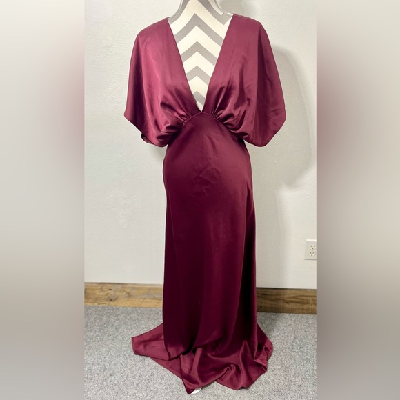 BHLDN Burgandy Plunge Neck Dolman Sleeve Gown - Picture 1 of 6